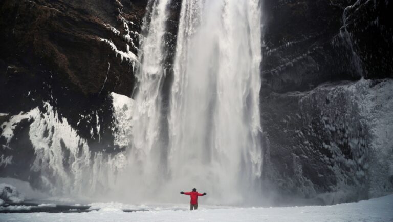 Wanna Scream? Iceland is Offering You to let it All Out!