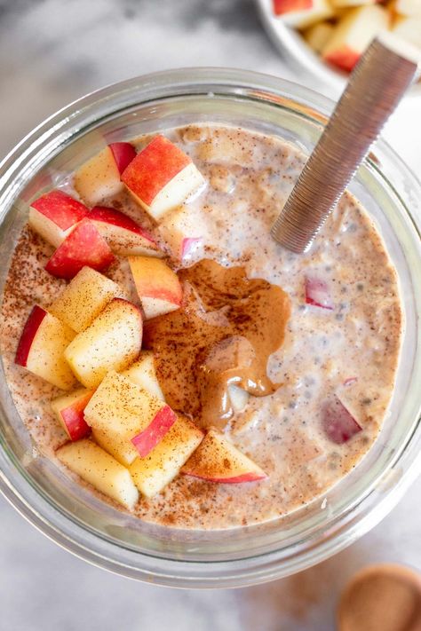 Apple Pie Overnight Oats